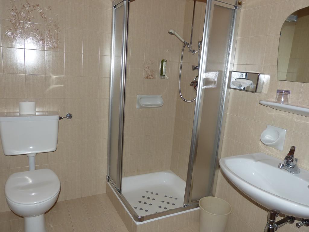 Haus Christl Bed & Breakfast Lana Dış mekan fotoğraf